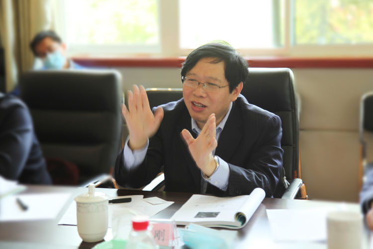 “氣力輸送連續(xù)供料關(guān)鍵設(shè)備”科技成果評價(jià)會在章丘豐源隆重舉行