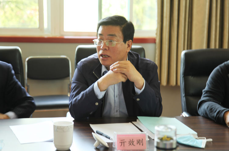 “氣力輸送連續(xù)供料關(guān)鍵設(shè)備”科技成果評價(jià)會在章丘豐源隆重舉行